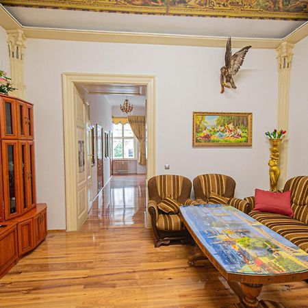 شقة The Grand Royal 3Bdr Heart Of Old Town براغ المظهر الخارجي الصورة
