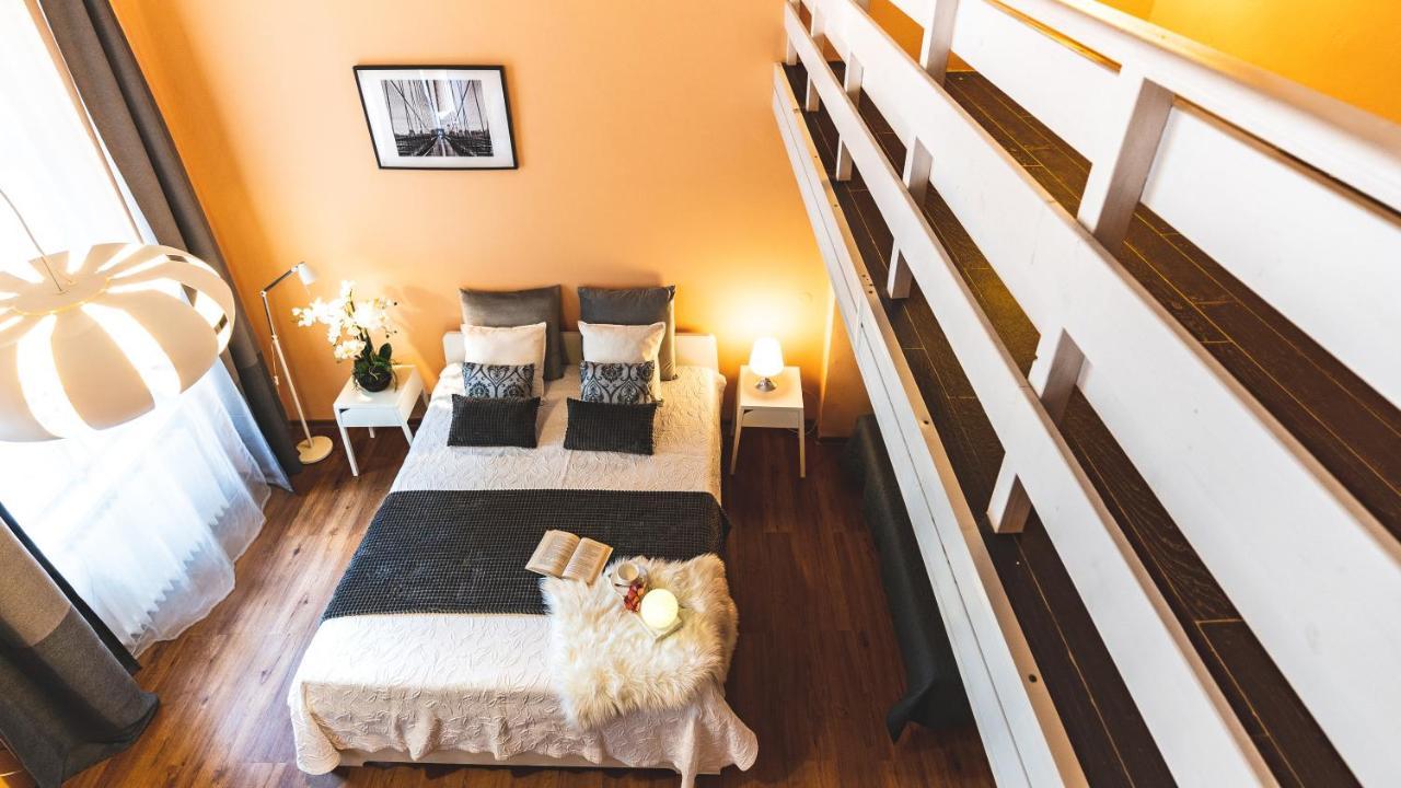 شقة The Grand Royal 3Bdr Heart Of Old Town براغ المظهر الخارجي الصورة