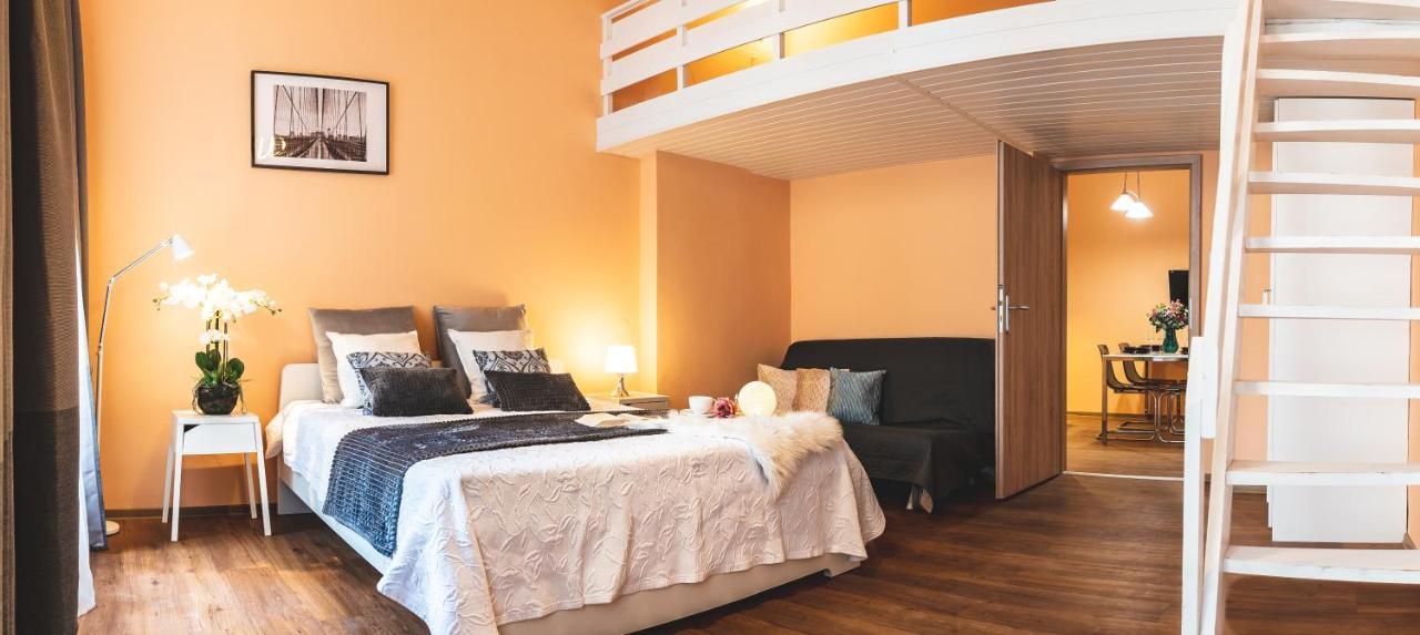 شقة The Grand Royal 3Bdr Heart Of Old Town براغ المظهر الخارجي الصورة