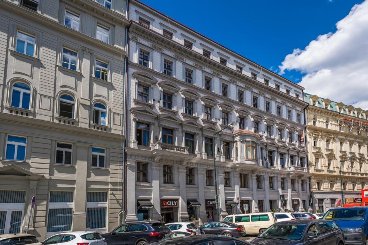 شقة The Grand Royal 3Bdr Heart Of Old Town براغ المظهر الخارجي الصورة