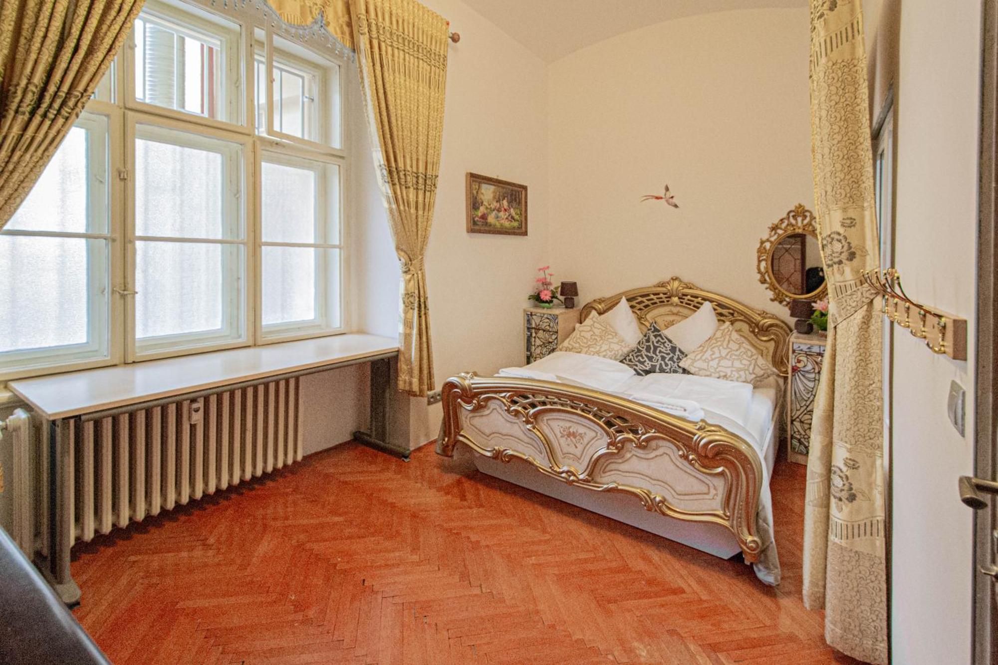 شقة The Grand Royal 3Bdr Heart Of Old Town براغ المظهر الخارجي الصورة